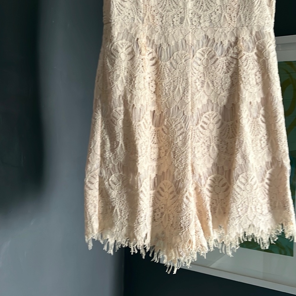 Shorts romper lace ivory never work tags on